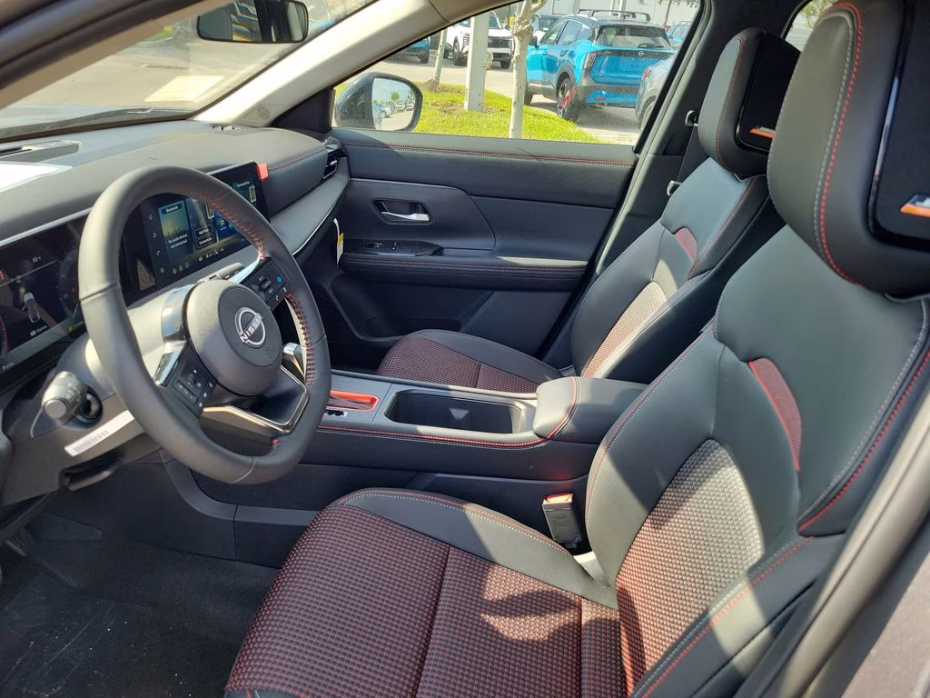 2026 Gun Metallic Nissan Kicks SR FWD SUV