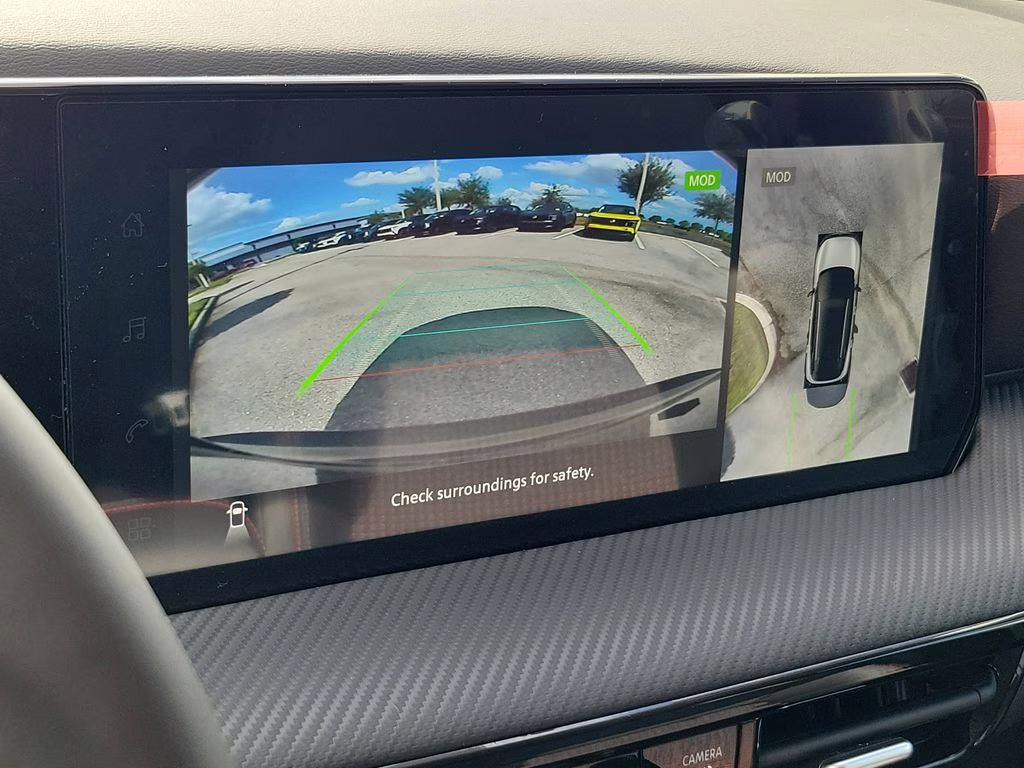 2026 Super Black Nissan Kicks SR FWD SUV