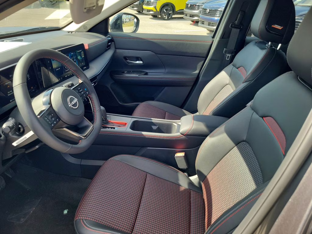 2026 Gun Metallic Nissan Kicks SR FWD SUV