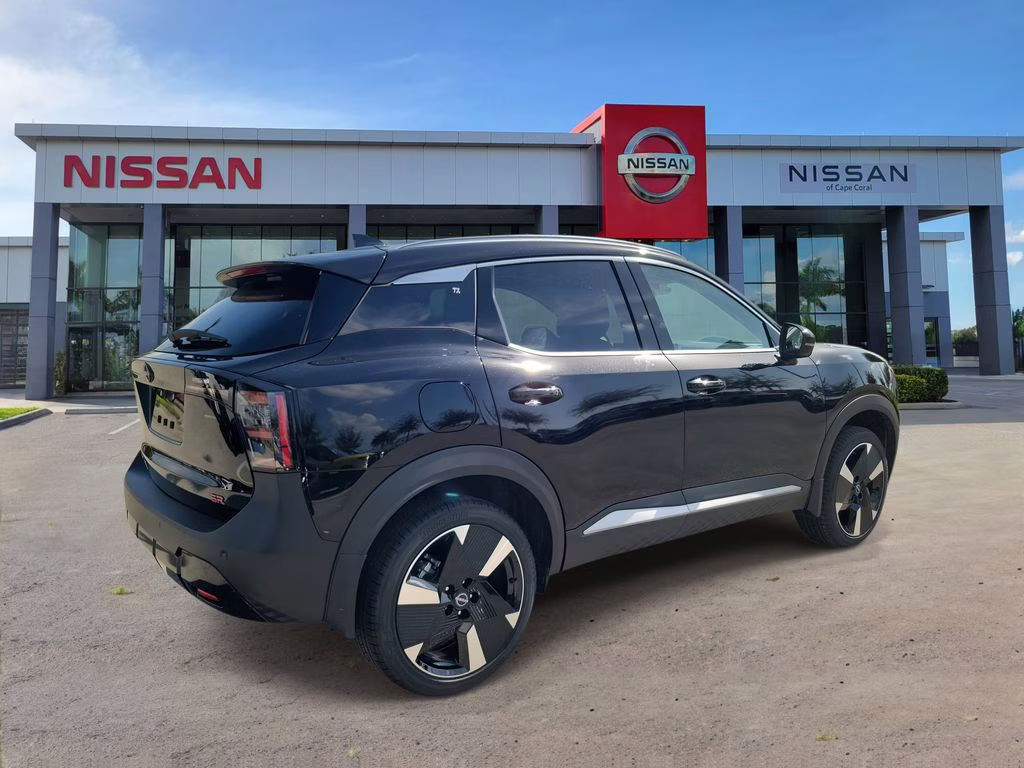 2026 Super Black Nissan Kicks SR FWD SUV