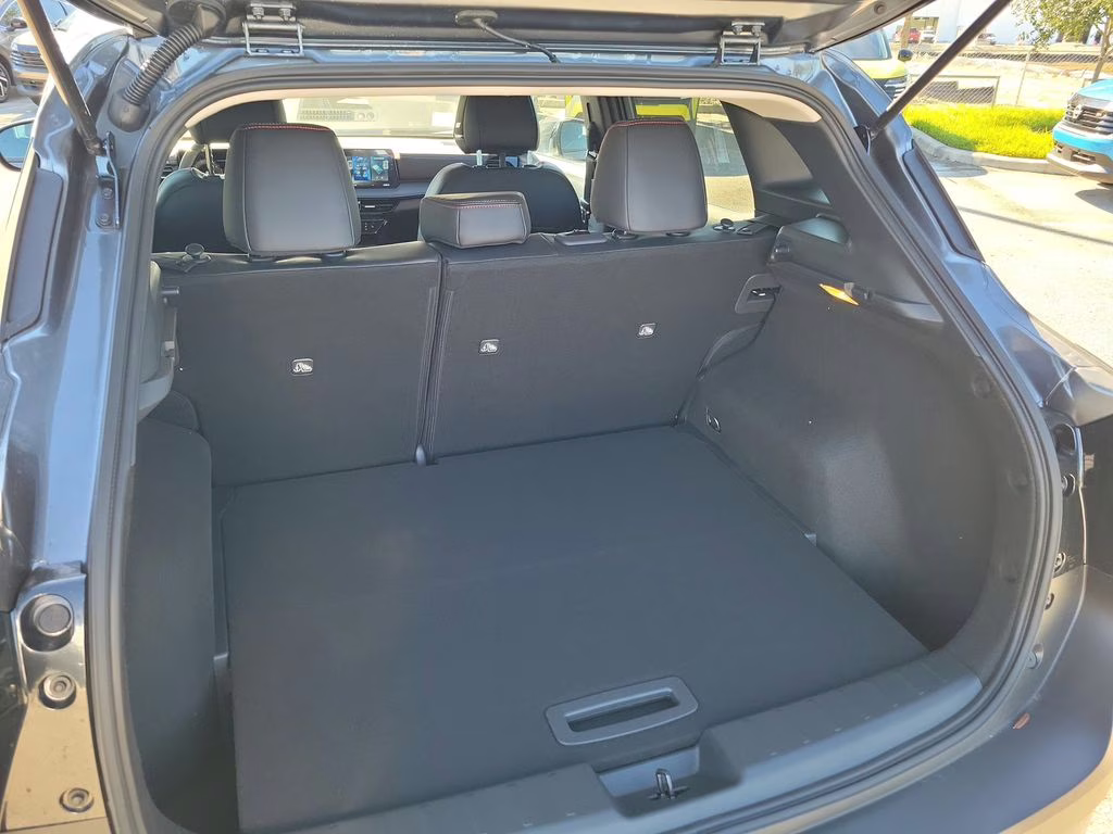 2026 Gun Metallic Nissan Kicks SR FWD SUV