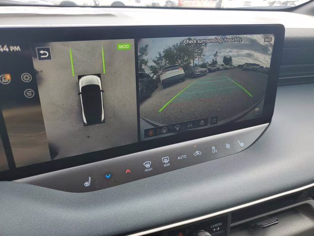 2026 White Pearl Nissan LEAF SV+ FWD SUV