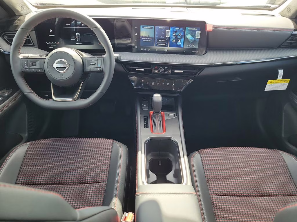 2026 Gun Metallic/Scarlet Ember Tintcoat Nissan Kicks SR FWD SUV