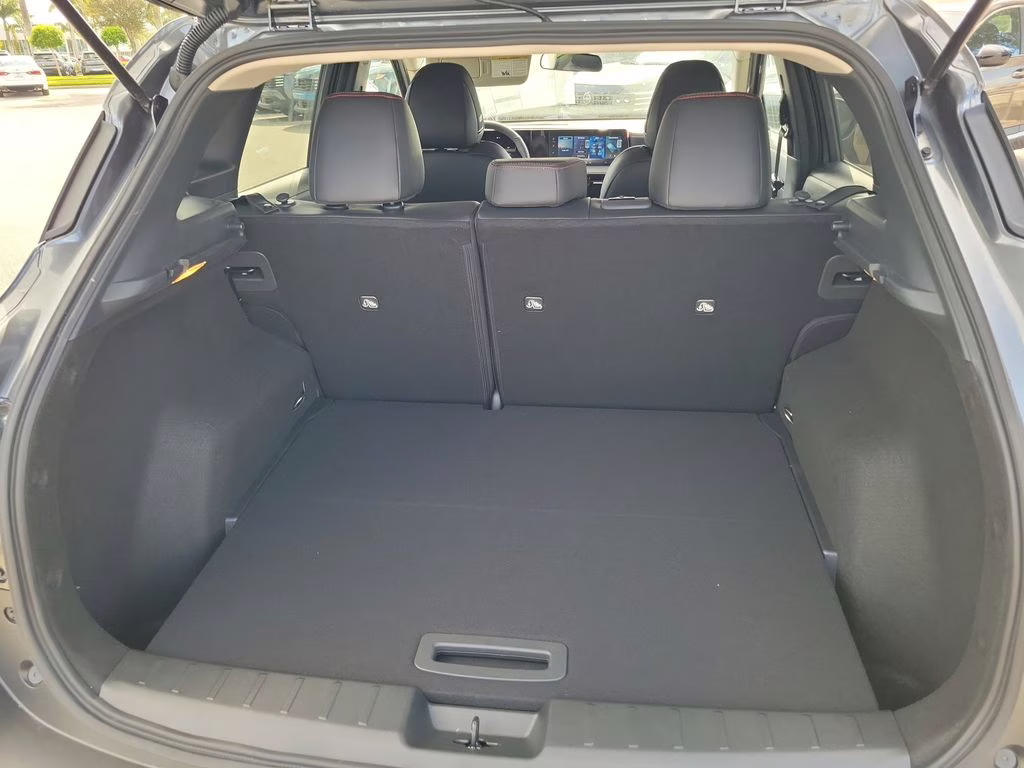 2026 Gun Metallic Nissan Kicks SR FWD SUV