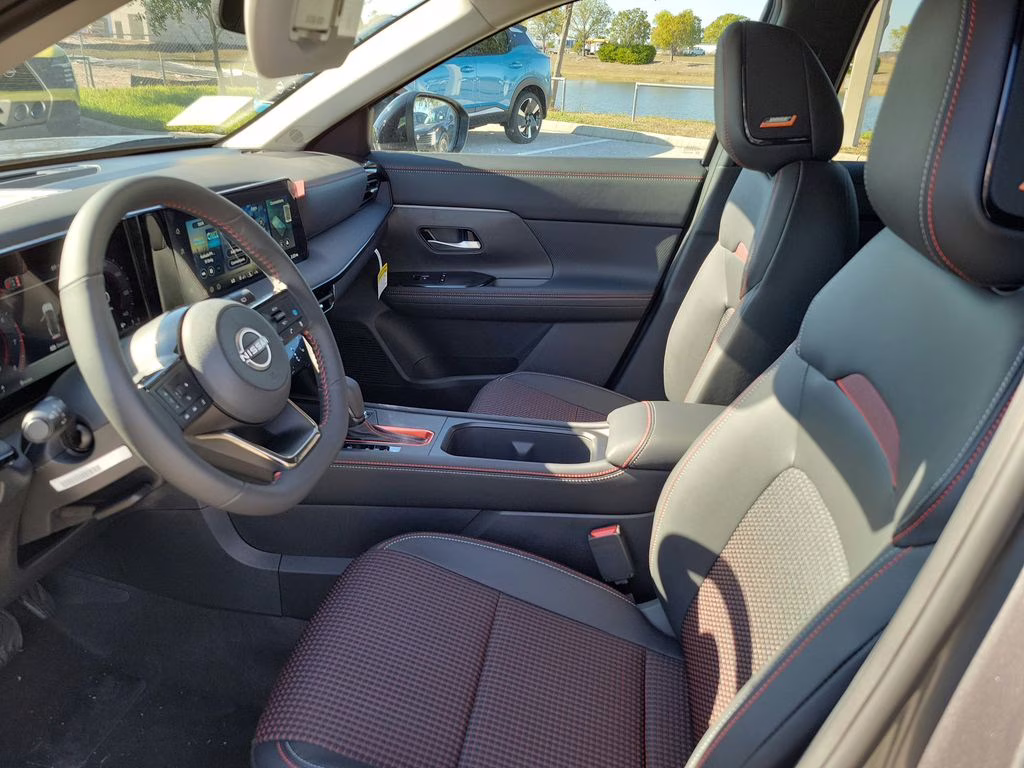 2026 Gun Metallic Nissan Kicks SR FWD SUV