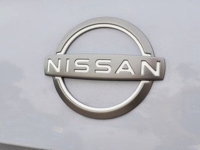 2025 Gray Sky Pearl Nissan Versa 1.6 SV FWD Sedan