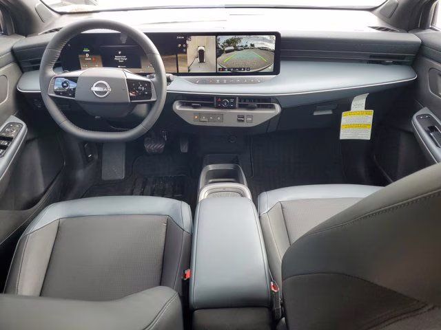 2026 Everest White Pearl Tricoat Nissan LEAF SV+ FWD SUV