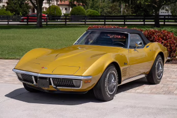 1971 War Bonnet Yellow Chevrolet Corvette Convertible