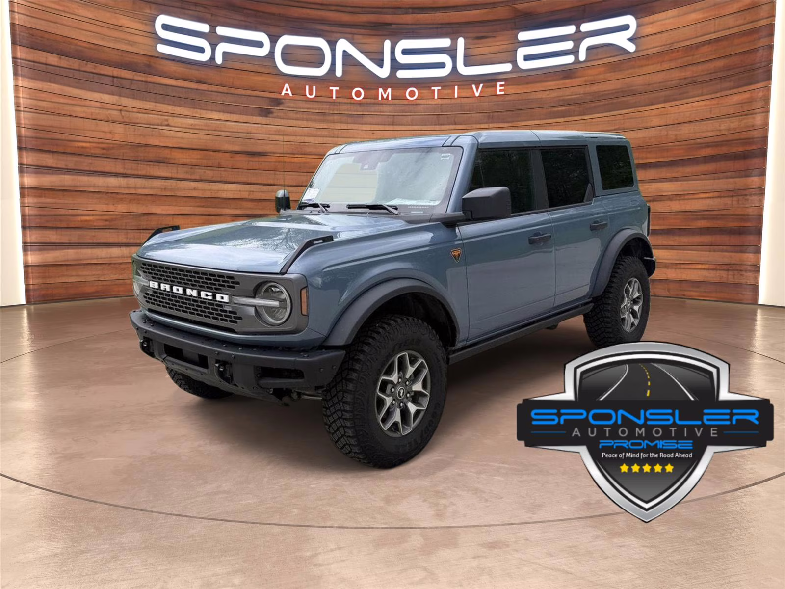 2025 Azure Gray Metallic Tri-Coat Ford Bronco Badlands 4X4 SUV