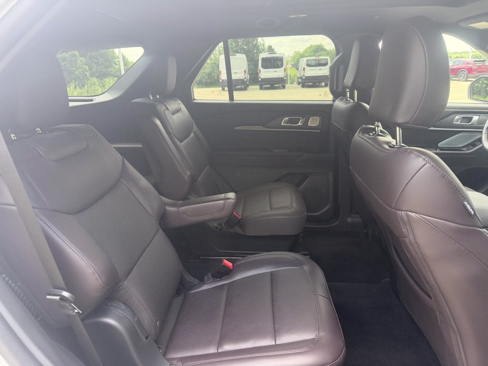 2026 Space White Ford Explorer Platinum RWD SUV