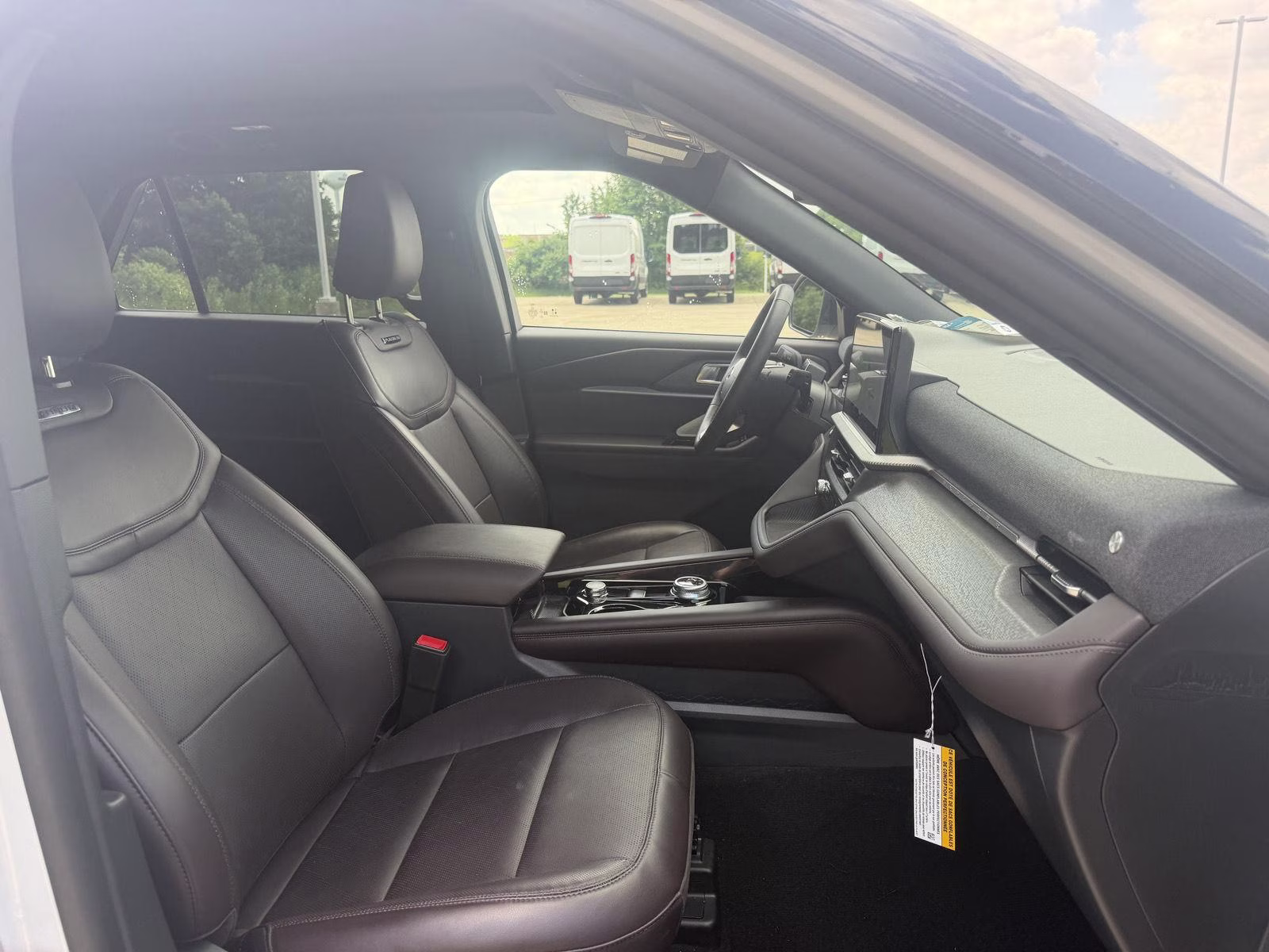 2026 Space White Ford Explorer Platinum RWD SUV