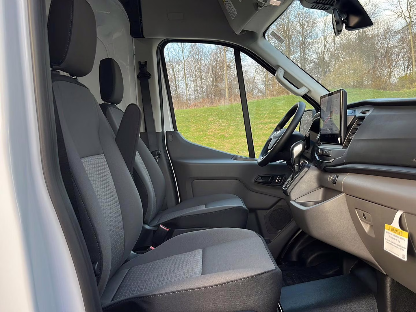 2026 Oxford White Ford Transit Cargo Van MED. ROOF, RWD RWD Van