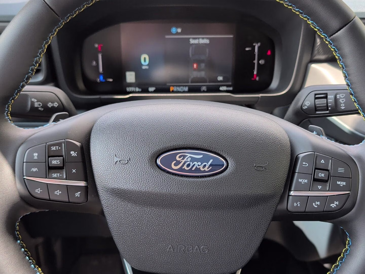 2025 Shadow Black Ford Maverick Lobo AWD Truck