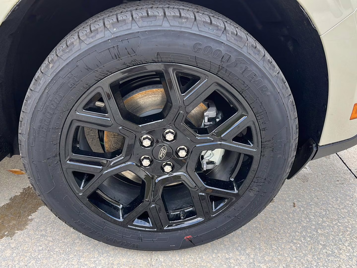 2025 Desert Sand Ford Maverick XLT AWD Truck