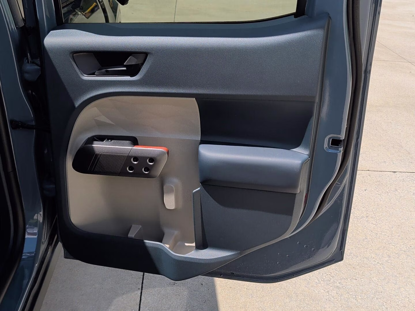 2025 Azure Gray Metallic Tri-Coat Ford Maverick LARIAT AWD Truck