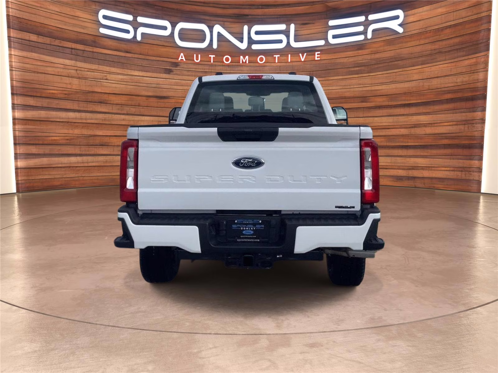 2026 Oxford White Ford Super Duty F-250 SRW XL 4X4 Truck