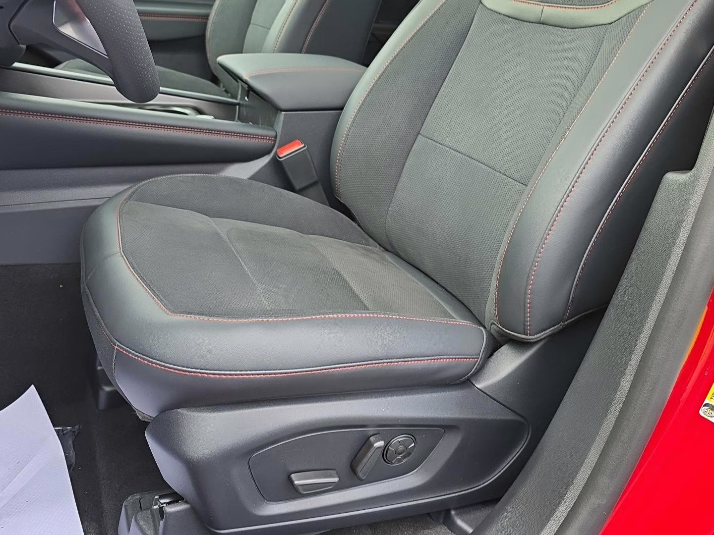 2026 Rapid Red Metallic Tinted Clearcoat Ford Explorer ST 4X4 SUV