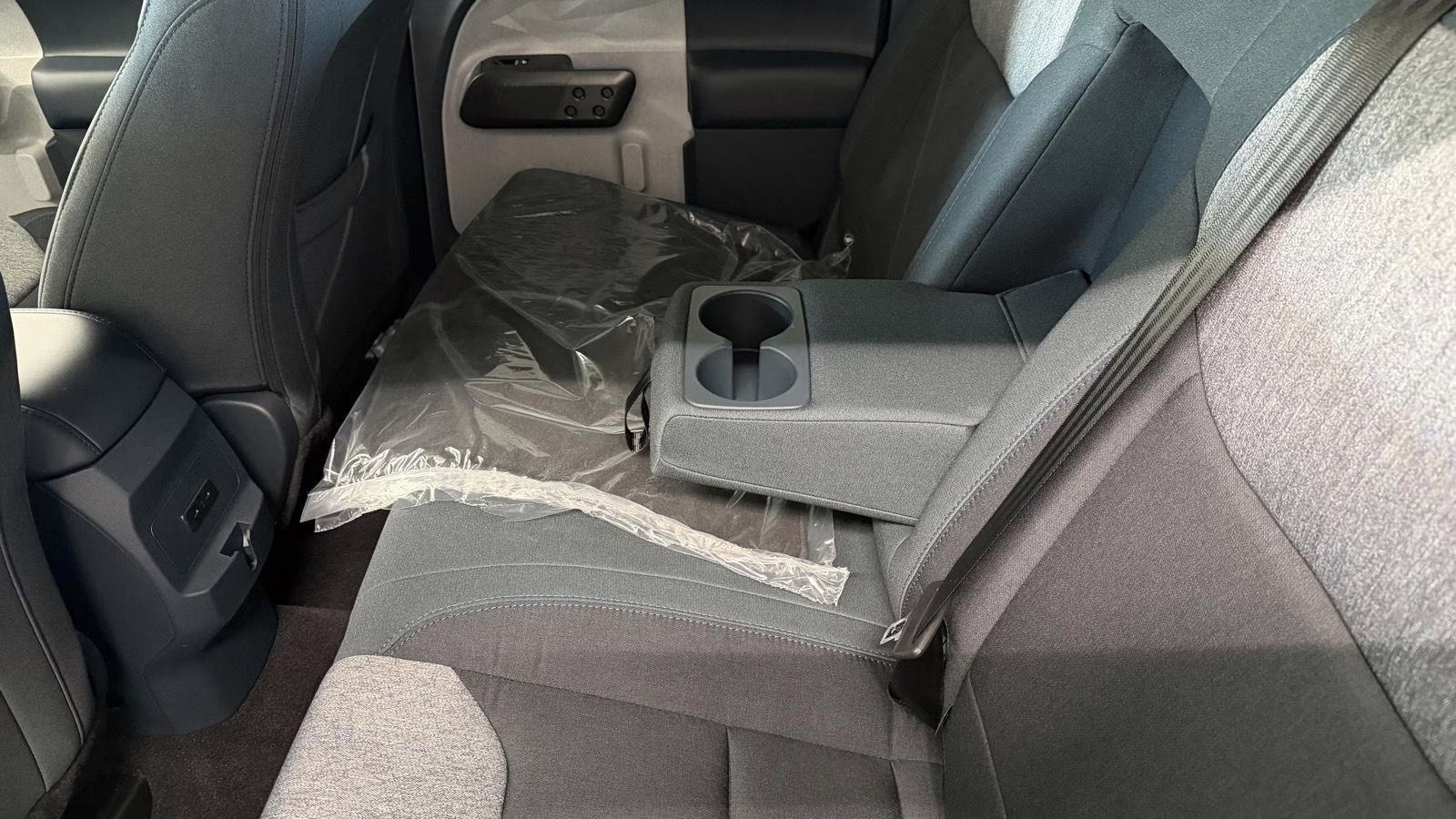 2025 Shadow Black Ford Maverick XLT FWD Truck