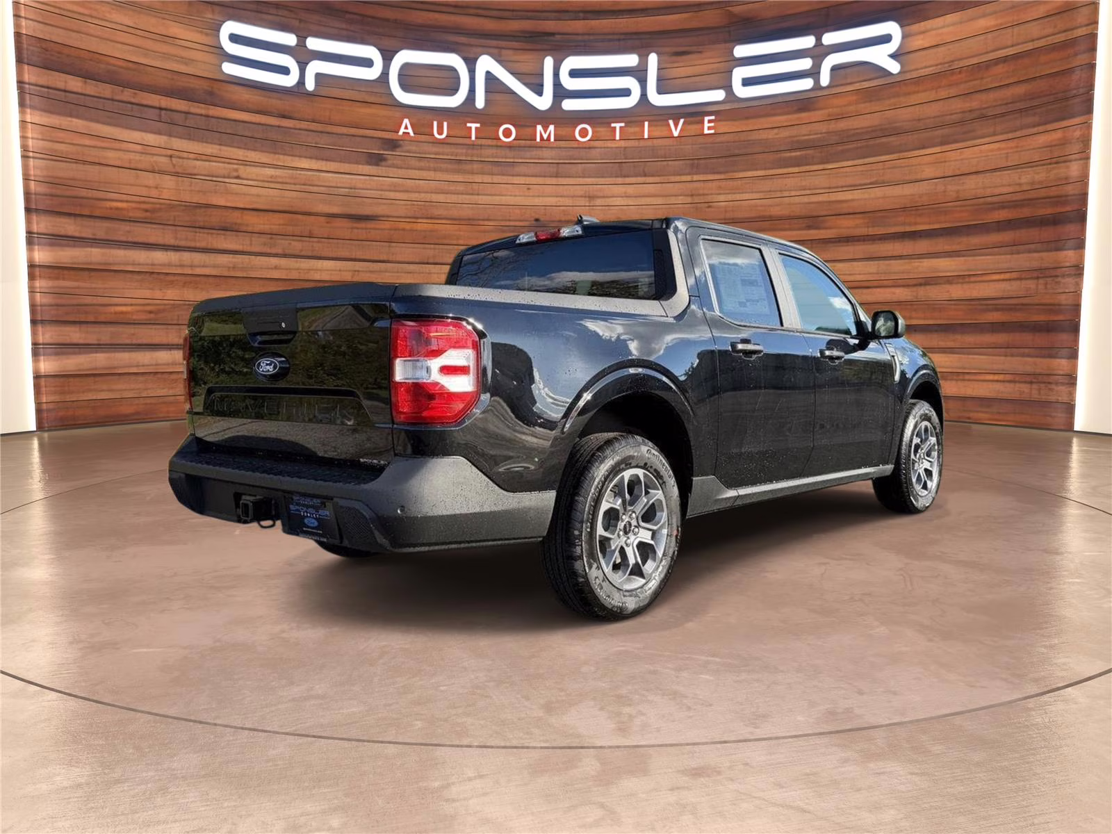 2025 Shadow Black Ford Maverick XLT FWD Truck