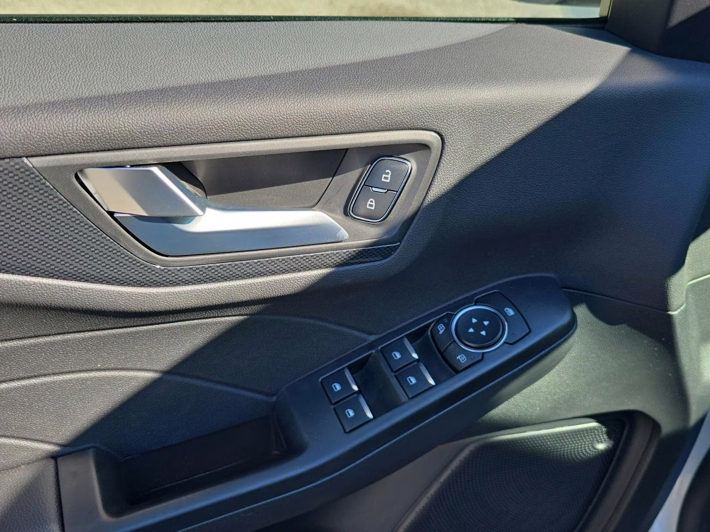 2026 Star White Metallic Tri-Coat Ford Escape ST-Line AWD SUV