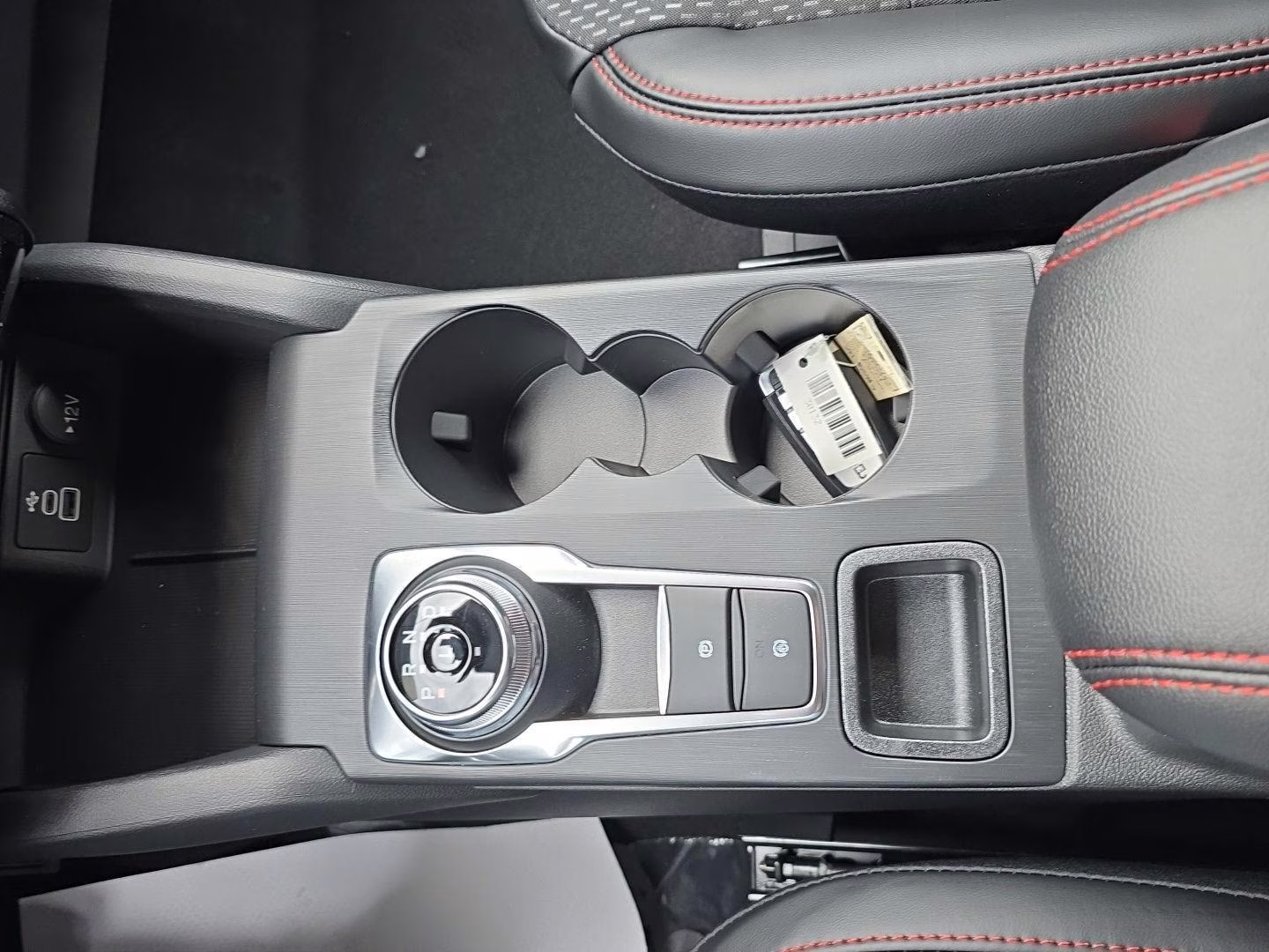 2026 Rapid Red Metallic Tinted Clearcoat Ford Escape Hybrid ST-Line Select AWD SUV