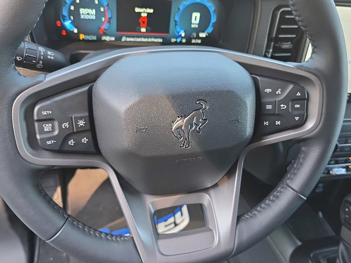 2025 ERUPTION GREEN METALLIC Ford Bronco Badlands 4X4 SUV