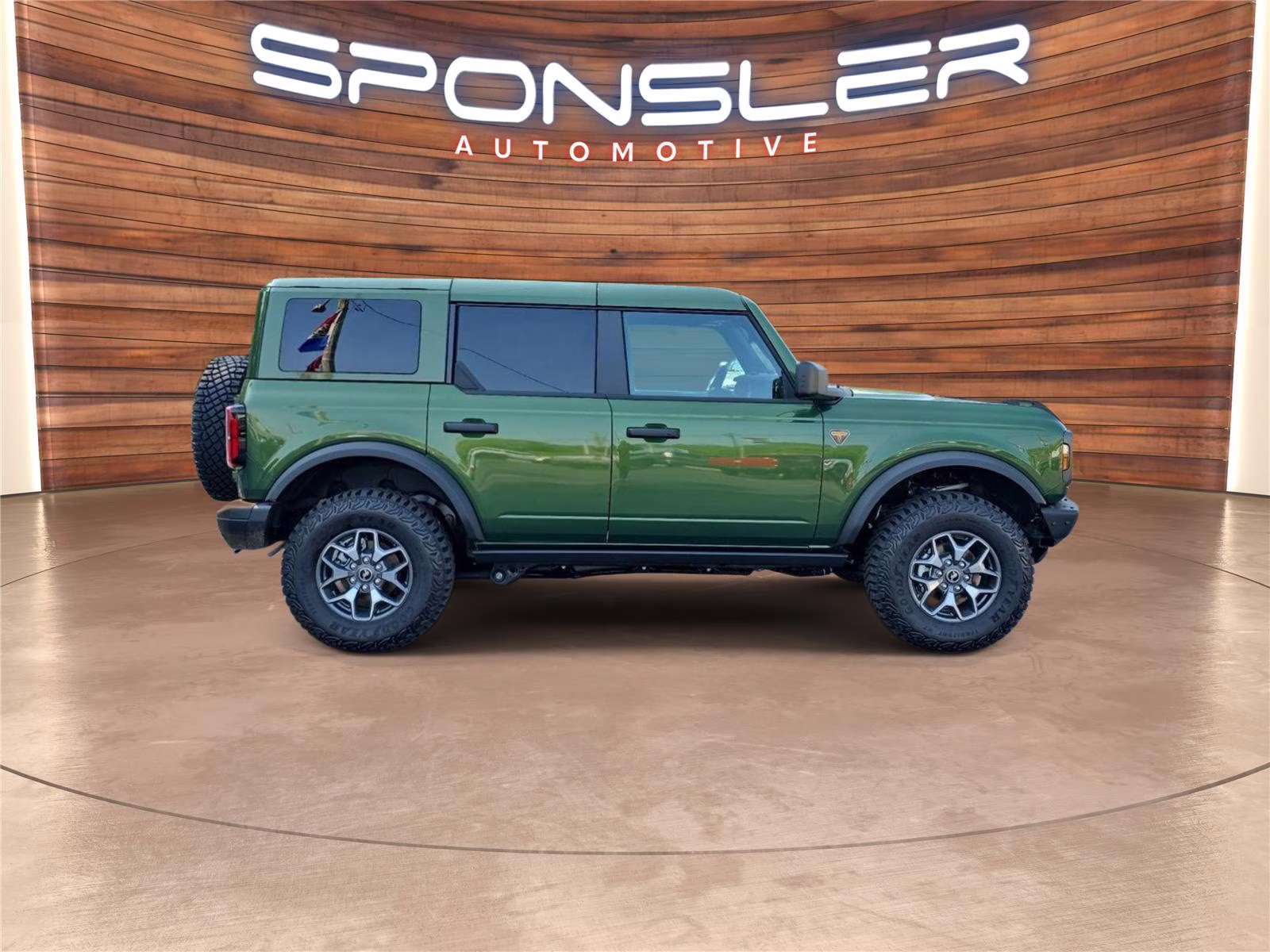 2025 ERUPTION GREEN METALLIC Ford Bronco Badlands 4X4 SUV