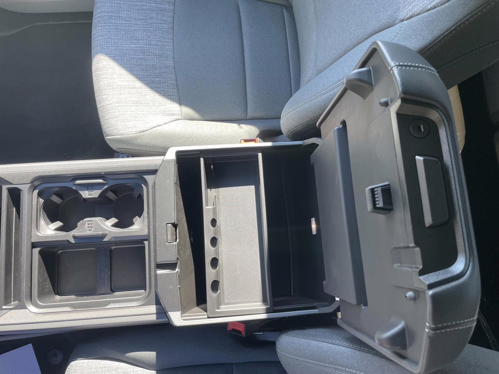 2026 Agate Black Ford Super Duty F-350 DRW XLT 4X4 Truck