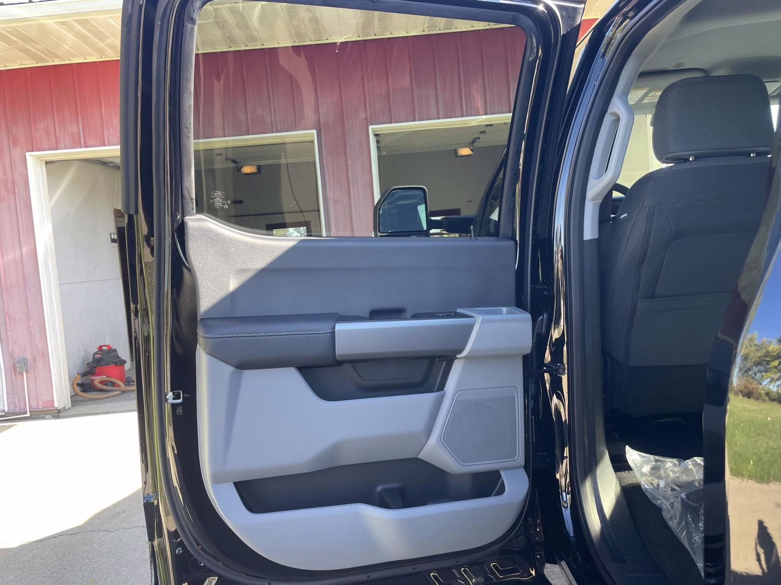 2026 Agate Black Ford Super Duty F-350 DRW XLT 4X4 Truck