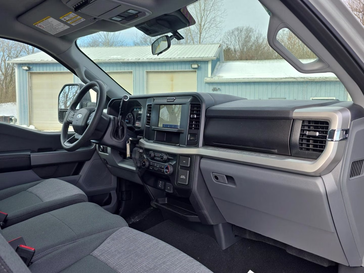 2025 Avalanche Gray Ford Super Duty F-250 SRW XLT 4X4 Truck