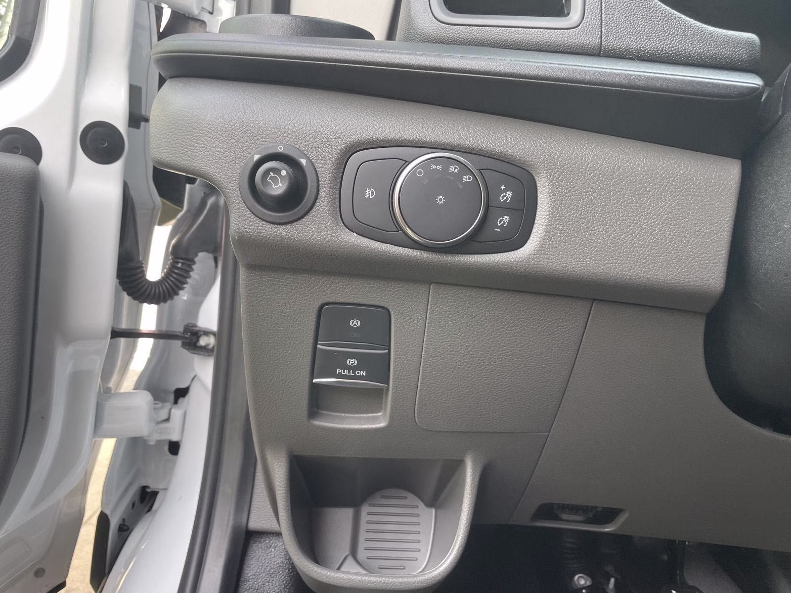 2026 Oxford White Ford Transit 250 RWD Van