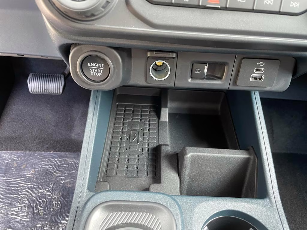 2025 Oxford White Ford Maverick Lobo AWD Truck