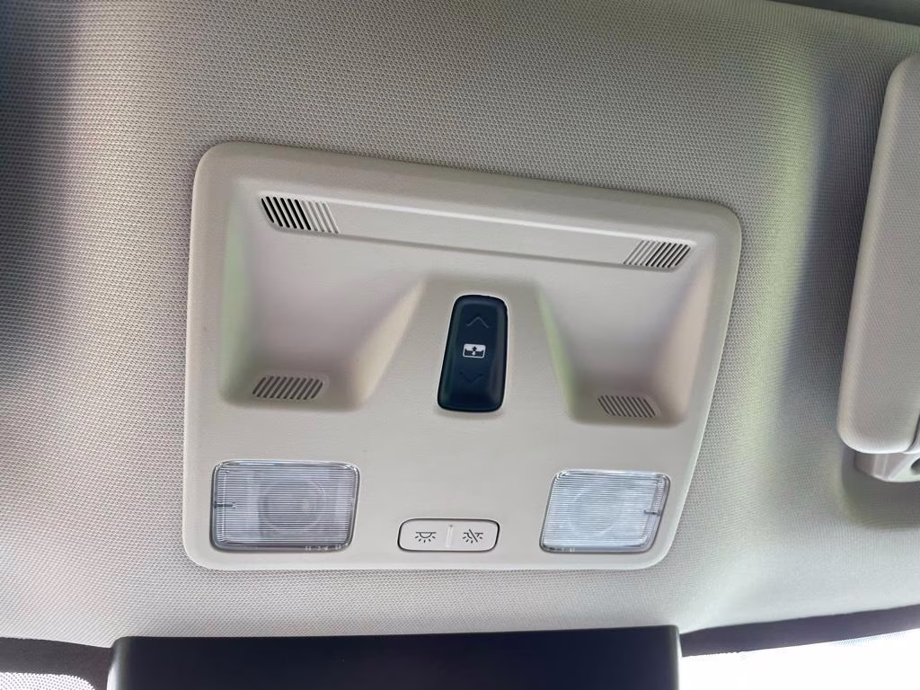 2025 Oxford White Ford Maverick Lobo AWD Truck