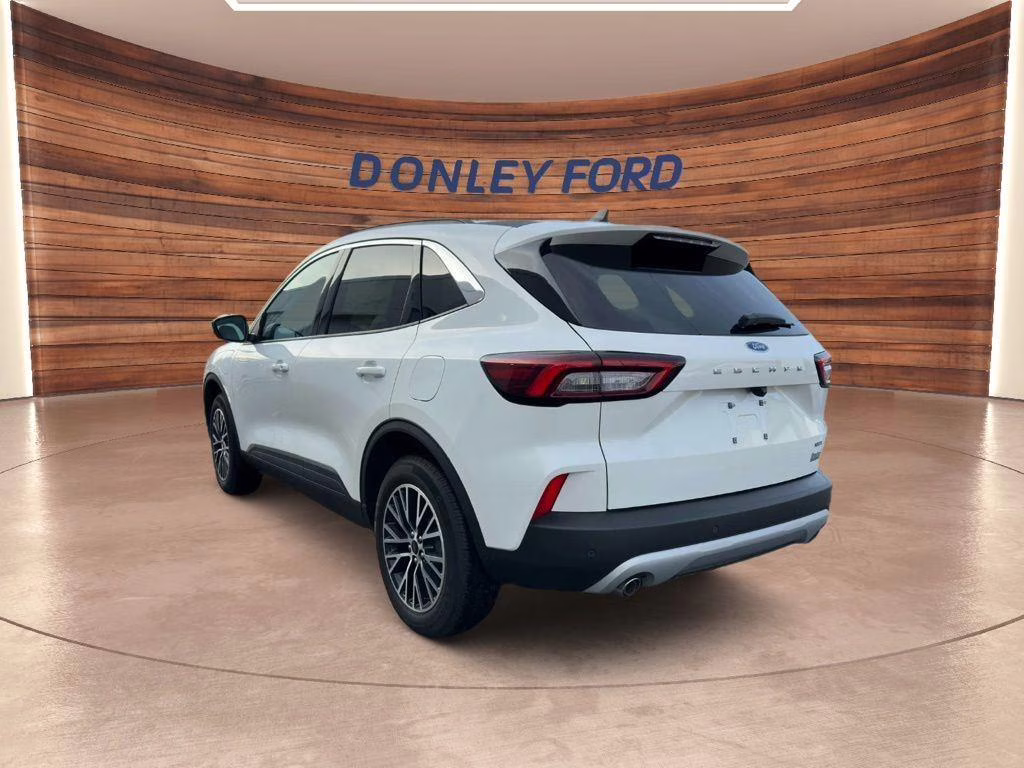 2024 Star White Metallic Tri-Coat Ford Escape FWD FWD Crossover