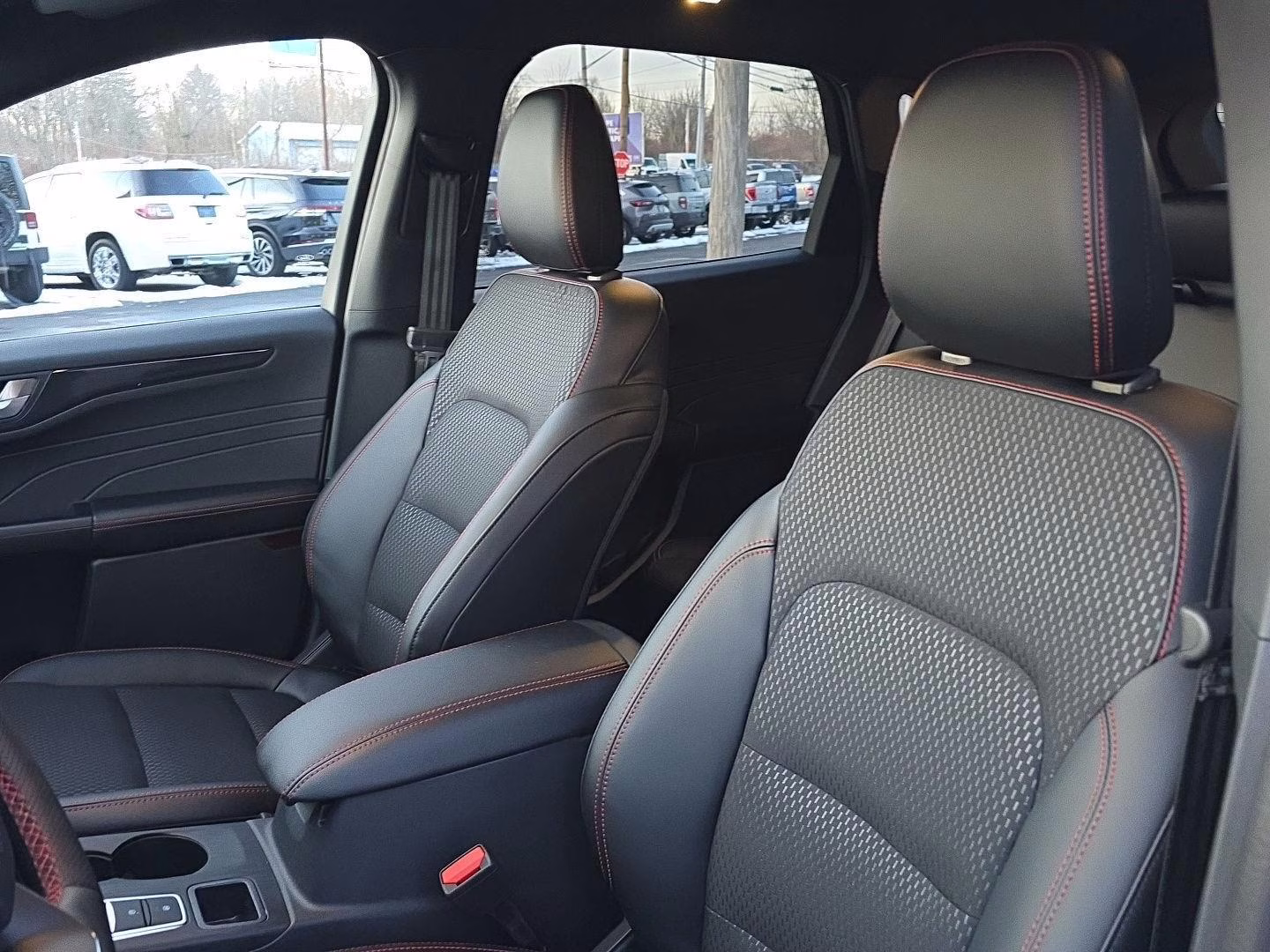 2026 Star White Metallic Tri-Coat Ford Escape ST-Line AWD SUV