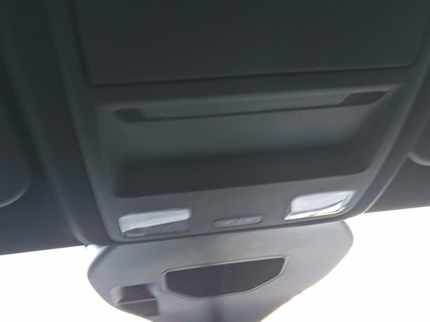 2026 Star White Metallic Tri-Coat Ford Escape ST-Line AWD SUV