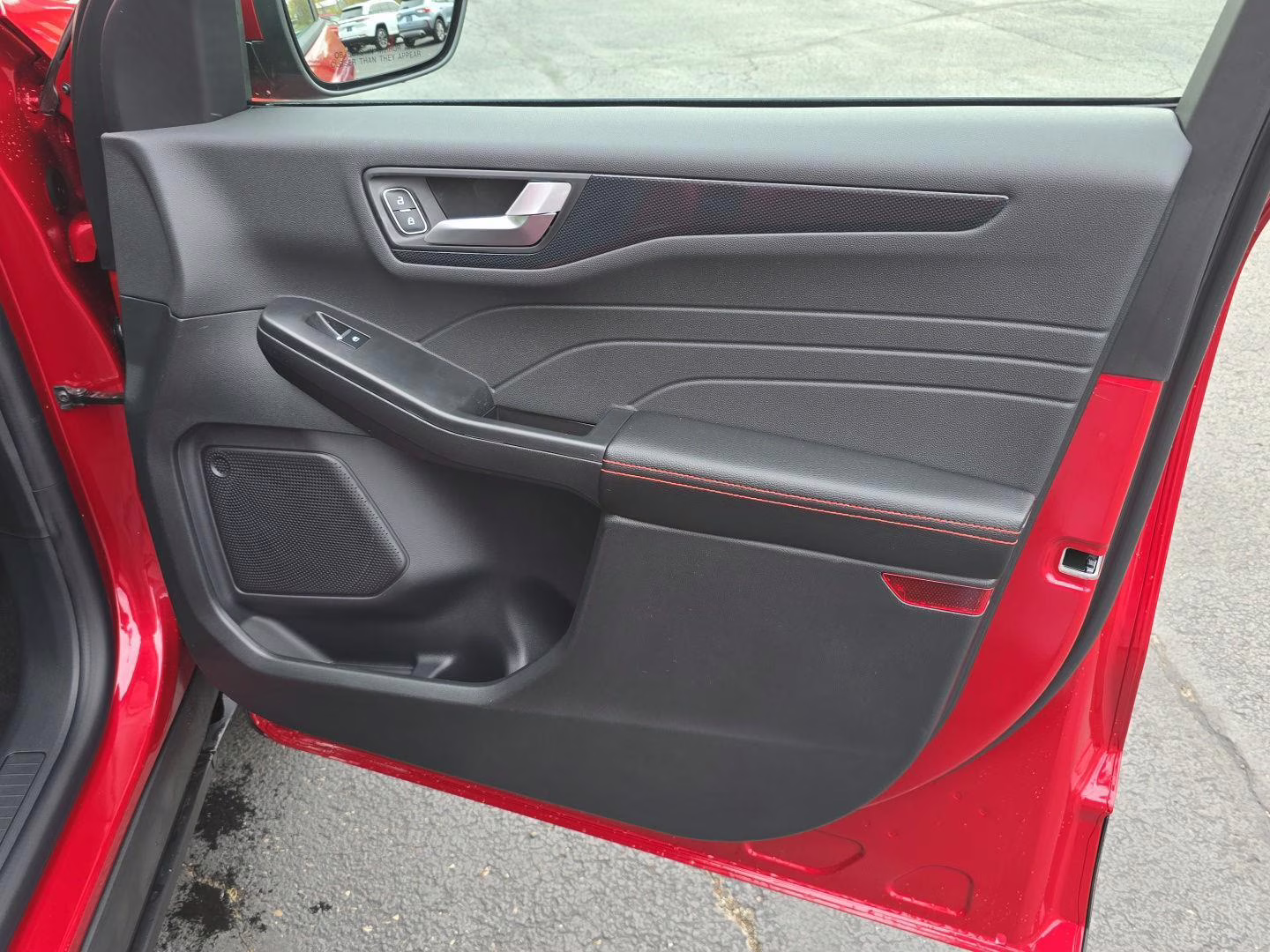 2026 Rapid Red Metallic Tinted Clearcoat Ford Escape Hybrid ST-Line Select AWD SUV