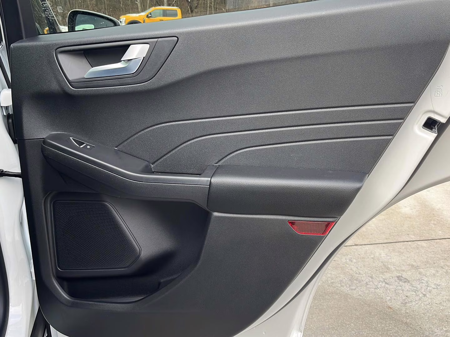 2026 Star White Metallic Tri-Coat Ford Escape ST-Line Select AWD SUV