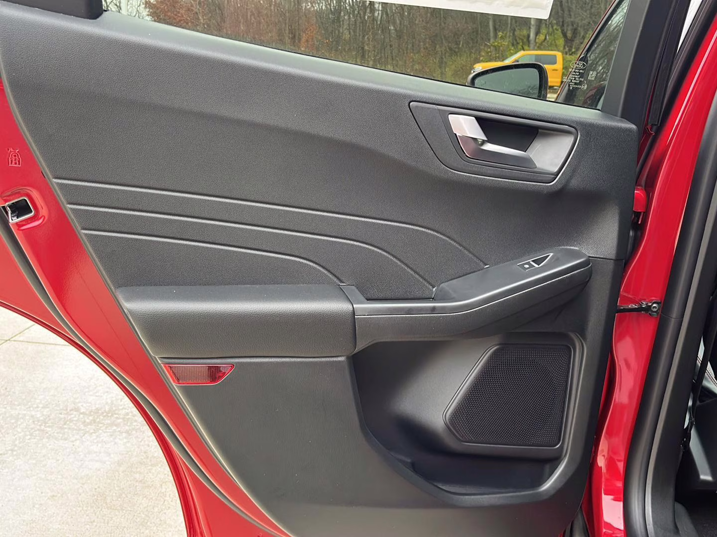 2026 Rapid Red Metallic Tinted Clearcoat Ford Escape Hybrid ST-Line Select AWD SUV