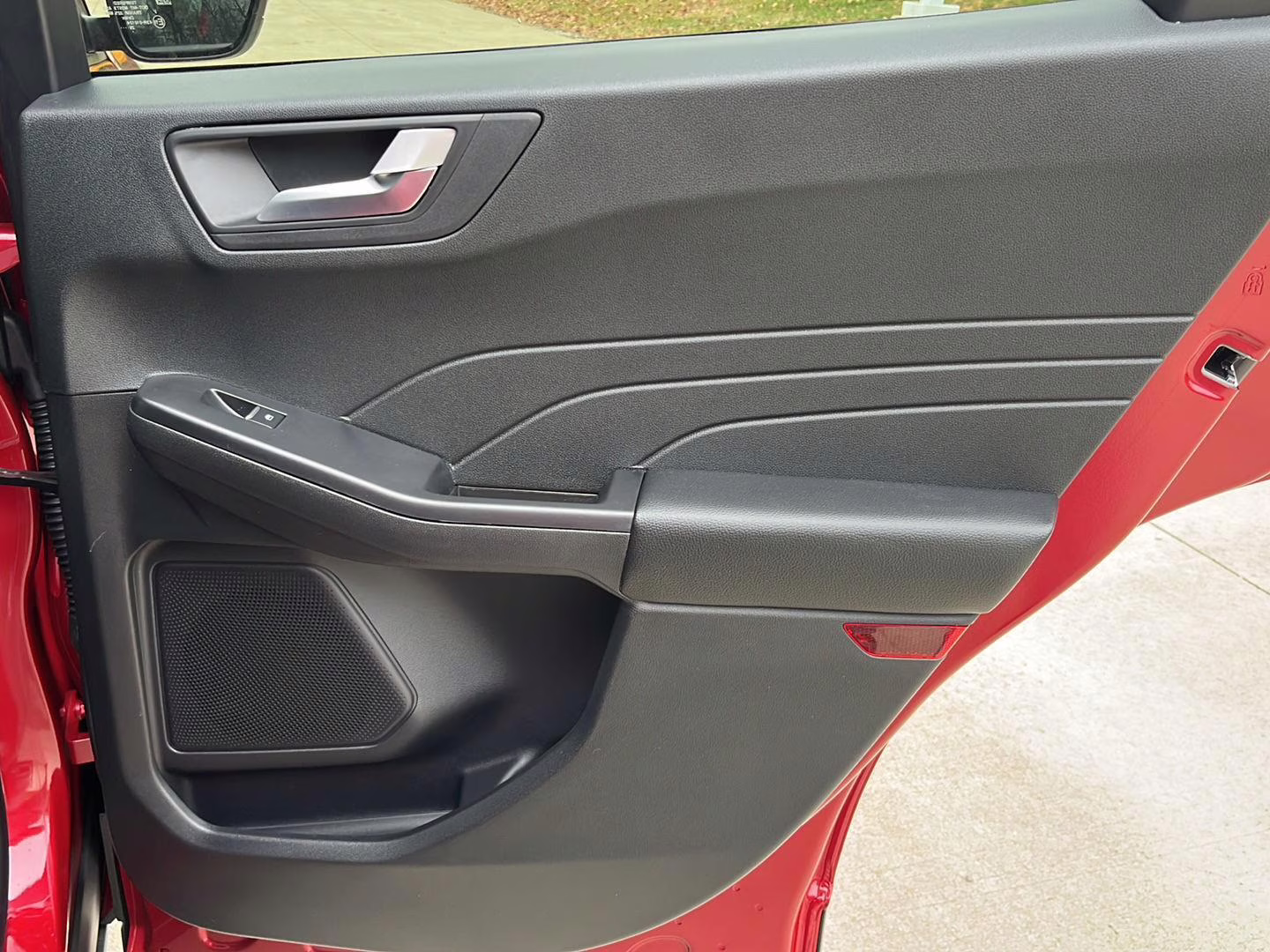 2026 Rapid Red Metallic Tinted Clearcoat Ford Escape Hybrid ST-Line Select AWD SUV