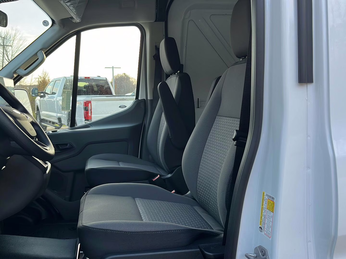 2026 Oxford White Ford Transit Cargo Van MED. ROOF, RWD RWD Van