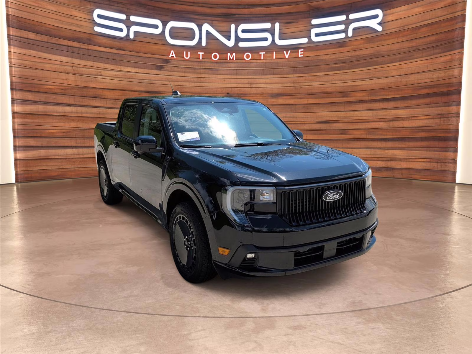 2025 Shadow Black Ford Maverick Lobo AWD Truck