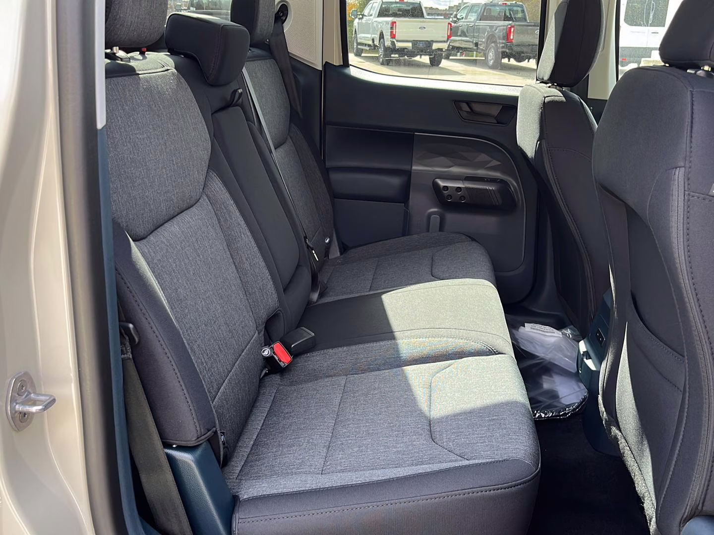 2025 Desert Sand Ford Maverick XLT AWD Truck