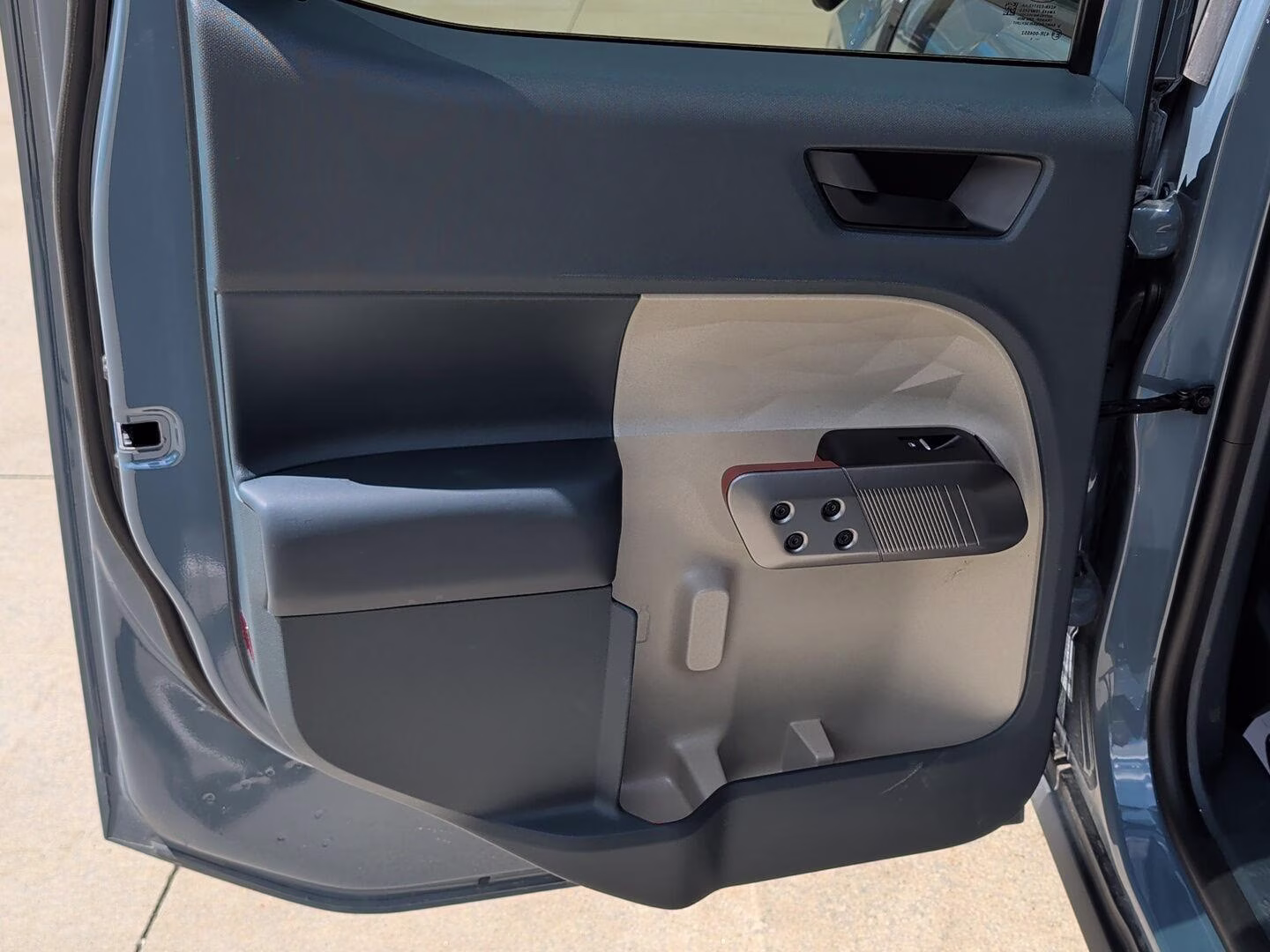 2025 Azure Gray Metallic Tri-Coat Ford Maverick LARIAT AWD Truck