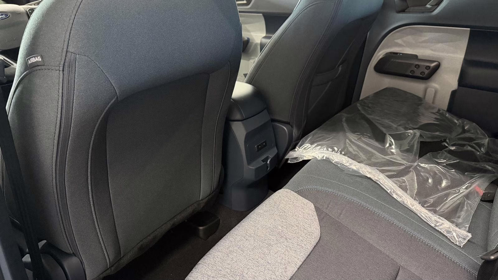 2025 Shadow Black Ford Maverick XLT FWD Truck