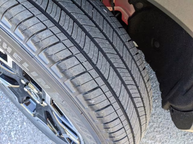 2025 Ruby Red Metallic Tinted Clearcoat Ford Bronco Sport Outer Banks 4X4 SUV