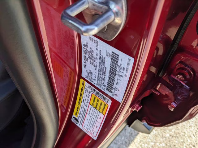 2025 Ruby Red Metallic Tinted Clearcoat Ford Bronco Sport Outer Banks 4X4 SUV