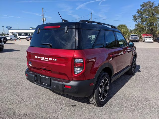 2025 Ruby Red Metallic Tinted Clearcoat Ford Bronco Sport Outer Banks 4X4 SUV