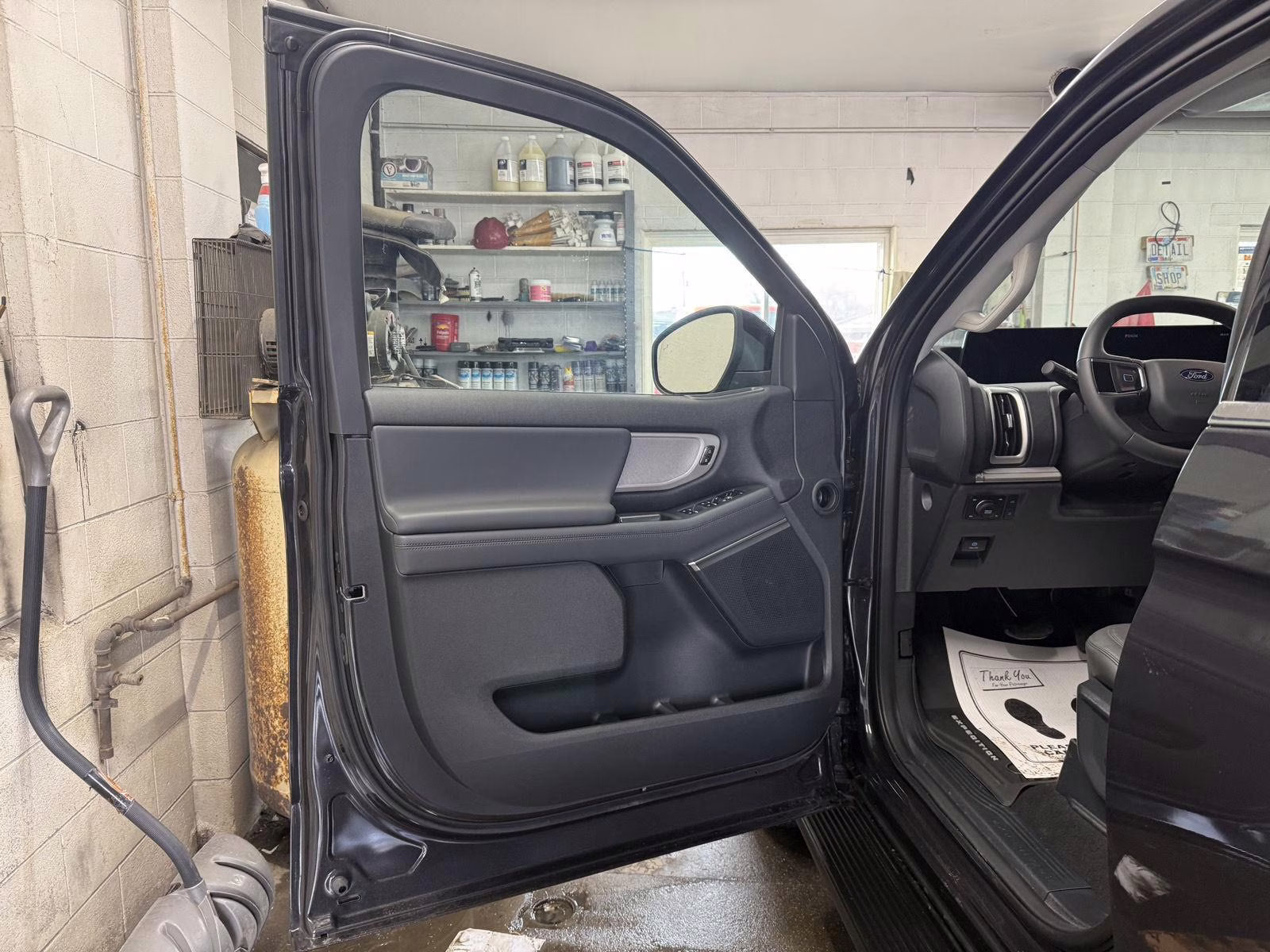 2026 Dark Matter Gray Metallic Ford Expedition Active 4X4 SUV