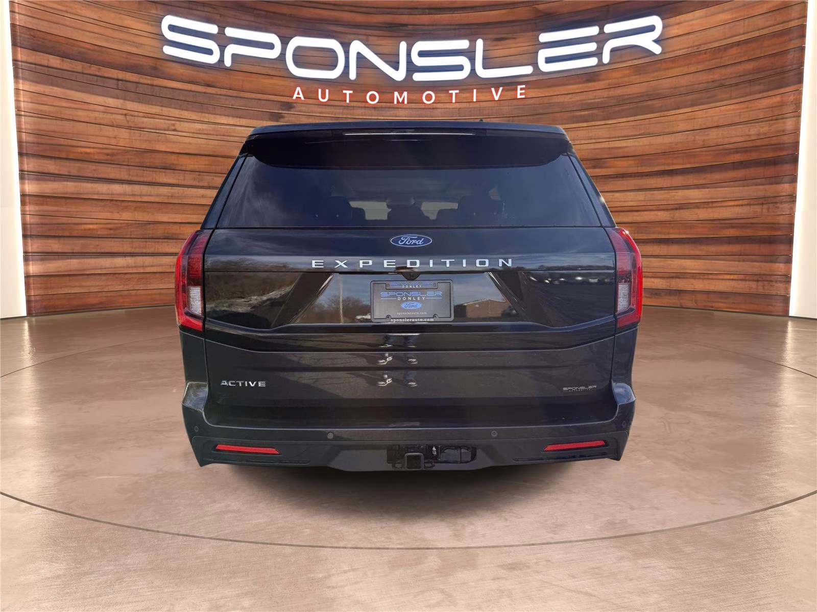 2026 Dark Matter Gray Metallic Ford Expedition Active 4X4 SUV